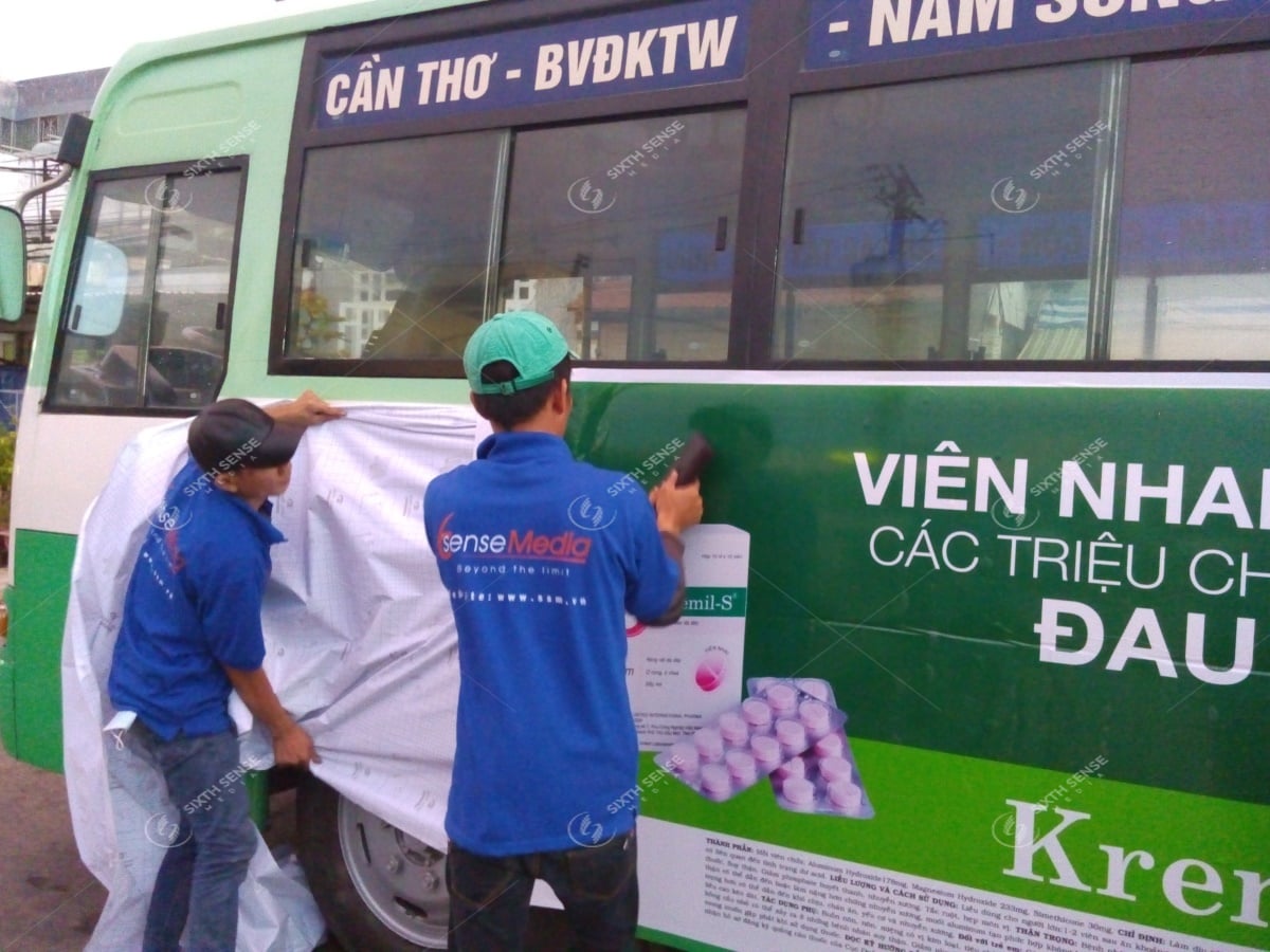 Đội thợ thi công lành nghề, có chuyên môn cao của Sixth Sense Media