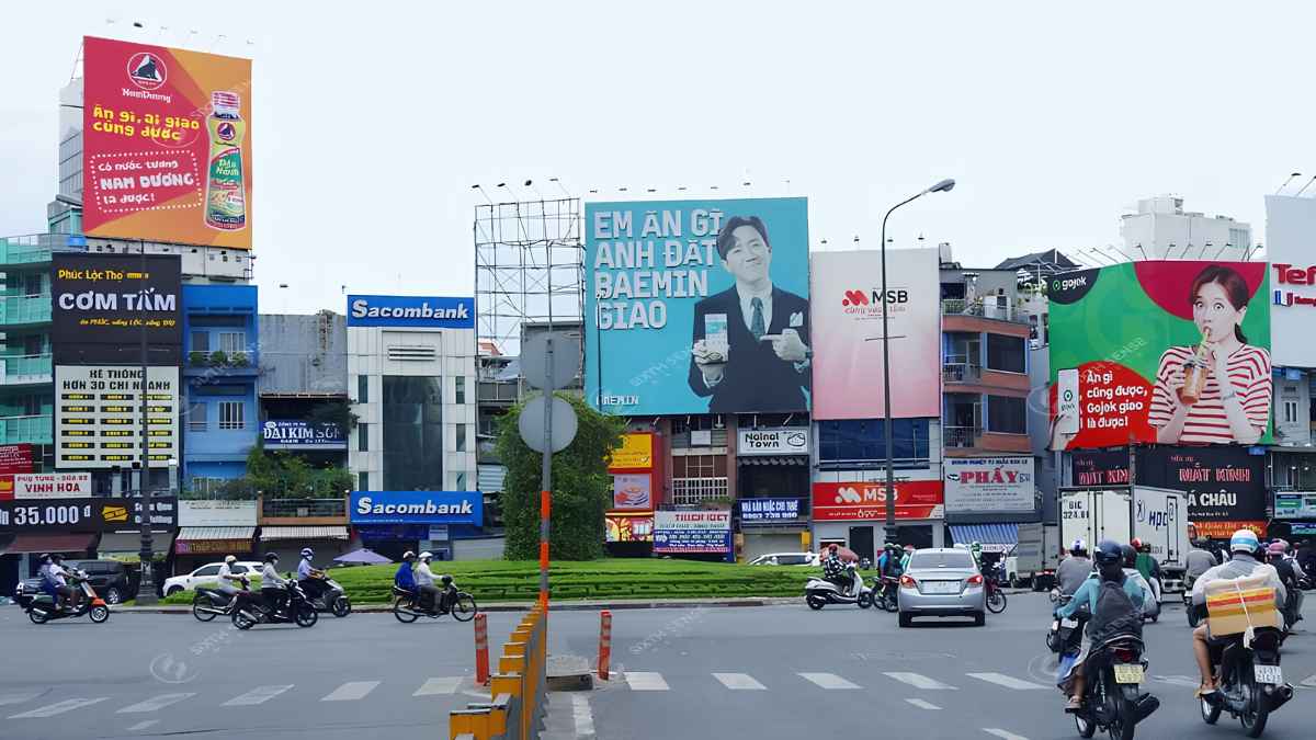 Cập nhật mức phạt giúp doanh nghiệp chủ động tuân thủ quy định về kích thước biển hiệu.