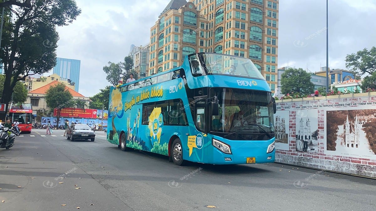 BIDV tổ chức roadshow xe bus 2 tầng kết hợp activation toàn quốc
