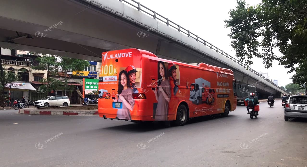 Luxury roadshow của Lalamove tại Hà Nội và TPHCM