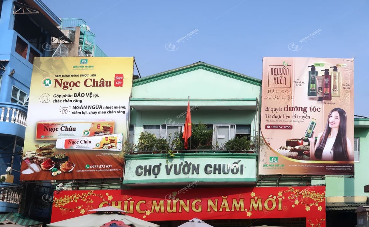 Kem đánh răng Ngọc Châu triển khai quảng cáo biển chợ tại TPHCM